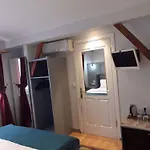 Corner Hot Hotel 3*