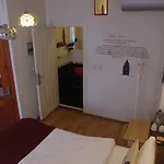 Corner Hot Hotel 3*