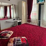 Hotel Corner Hot