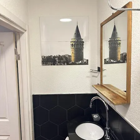 Corner Hot Istanbul