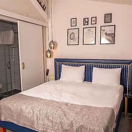 Hotel Corner Hot