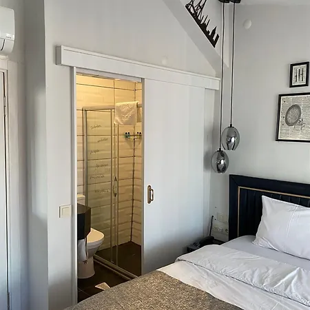 Hotel Corner Hot 3*