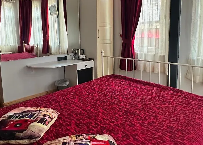 فندق كورنر هوت