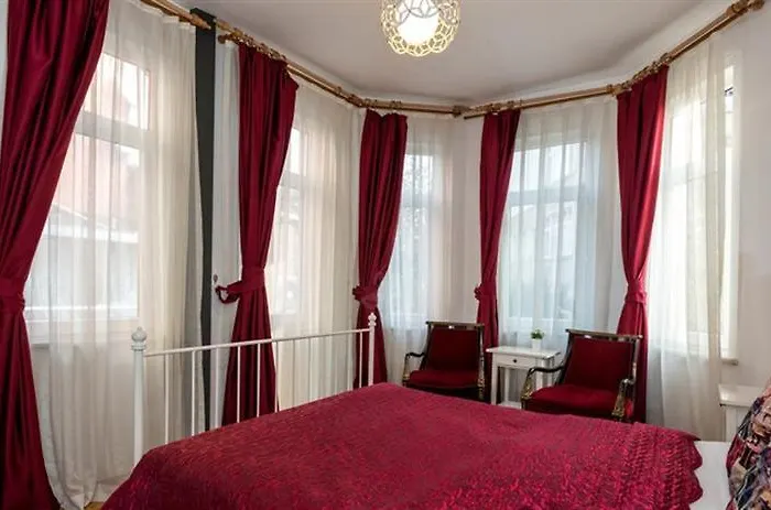 كورنر هوت فندق اسطنبول