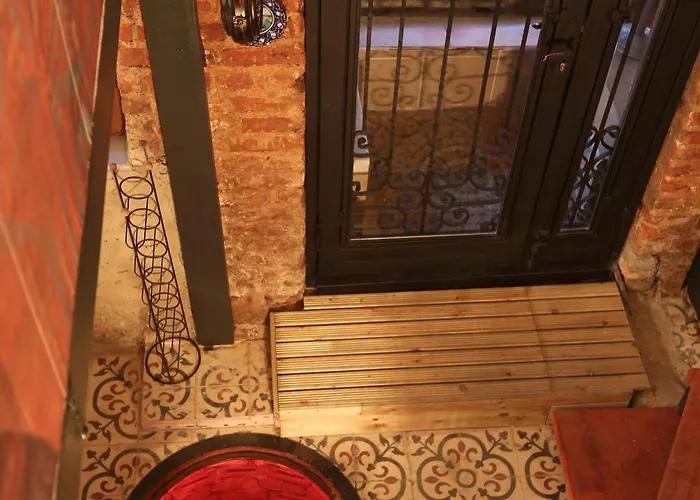 كورنر هوت 3* اسطنبول