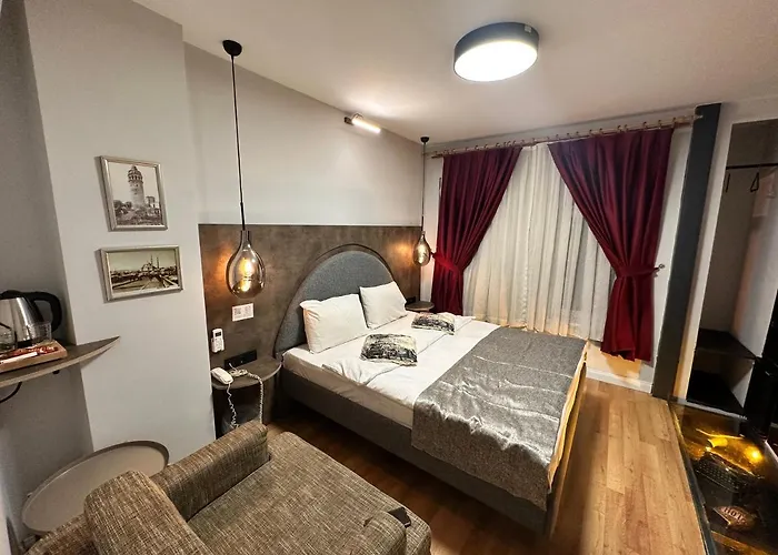 Отель Corner Hot Стамбул