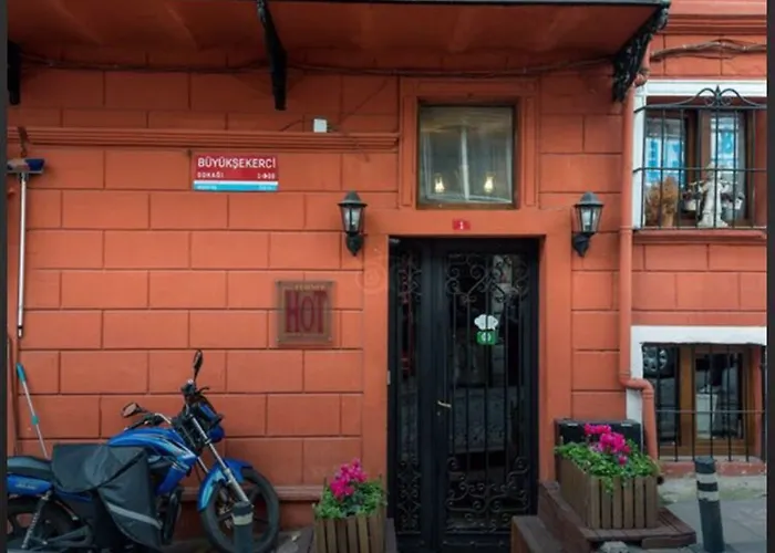 Отель Corner Hot Стамбул